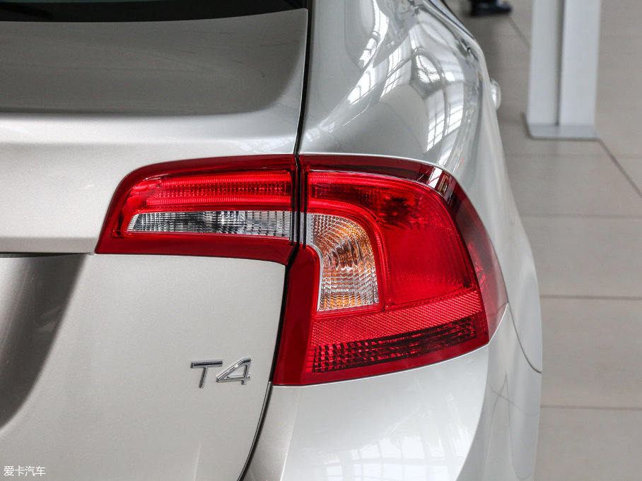 2017֠S60 L 2.0T T5 S