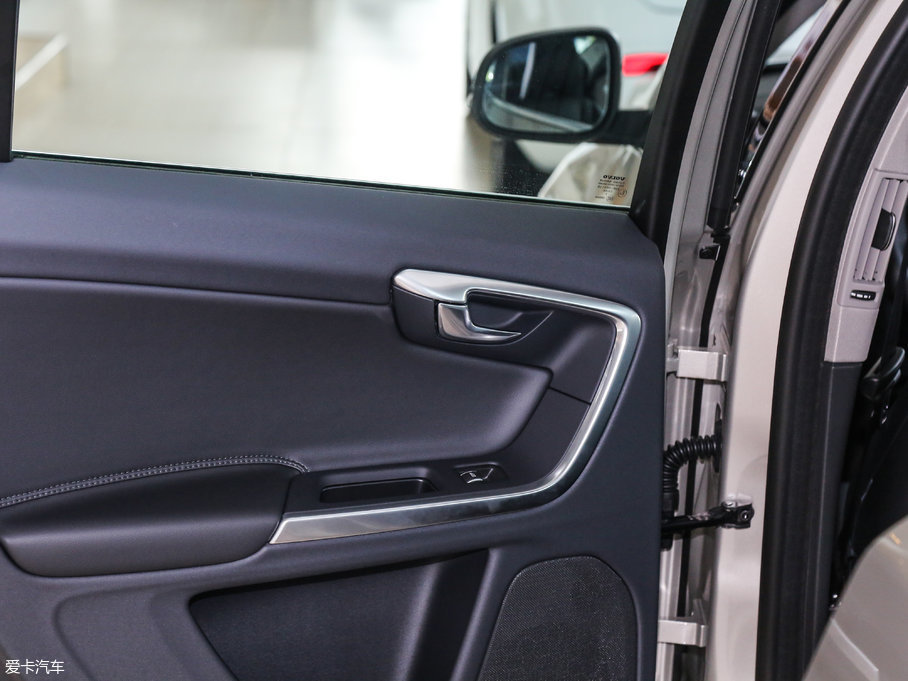 2017֠S60 L 2.0T T5 S