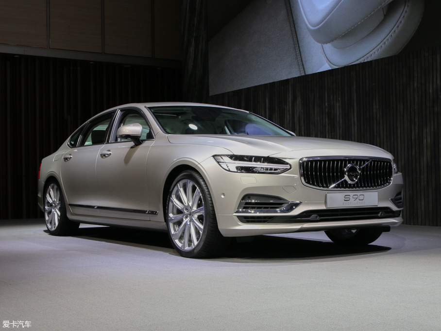 【2017款沃尔沃S90T8 荣誉版_整体外观_48\/1