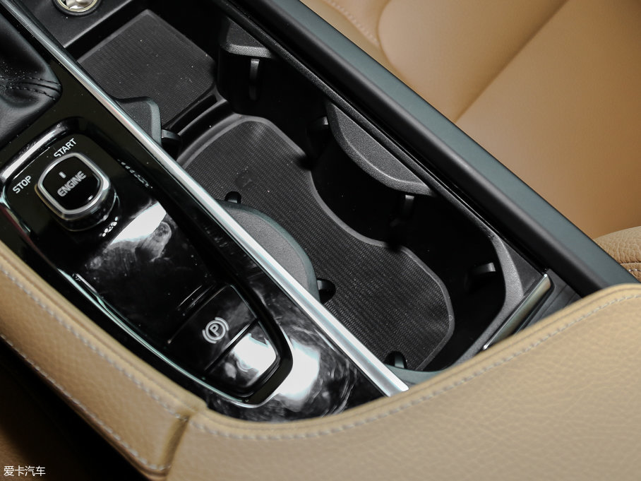 2017���֠���S90 T4 ���ݰ�