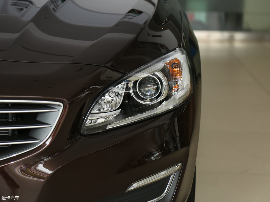 2018֠S60 L 1.5T T3 M