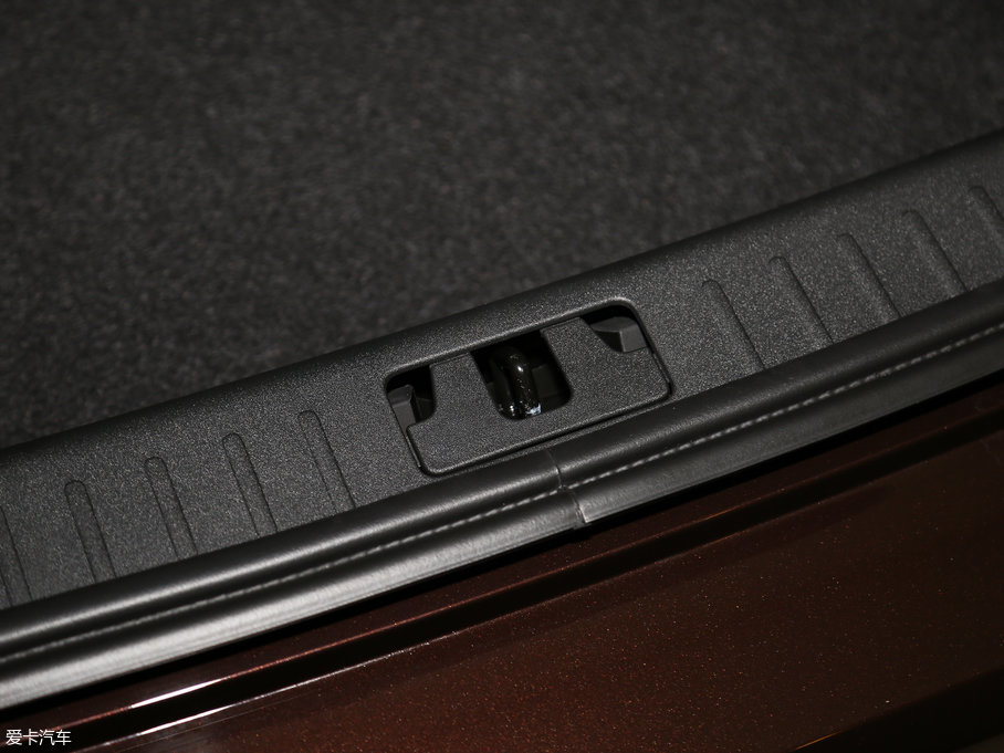 2018֠S60 L 1.5T T3 M