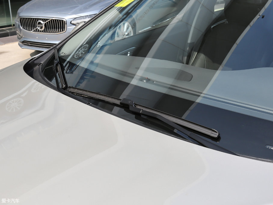 2018֠S60 L 1.5T T3 а