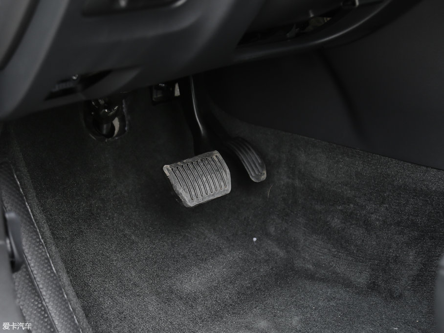 2018֠S60 L 1.5T T3 а