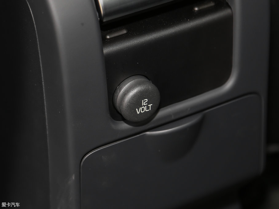 2018֠S60 L 1.5T T3 а