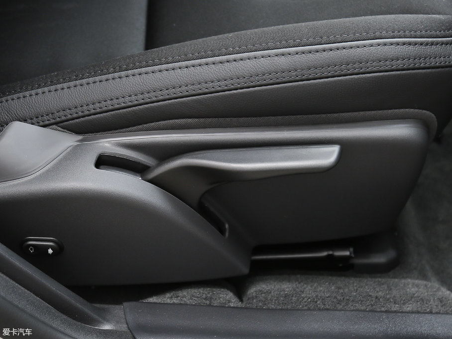 2018֠S60 L 1.5T T3 а