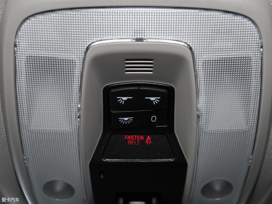 2018֠S60 L 1.5T T3 а