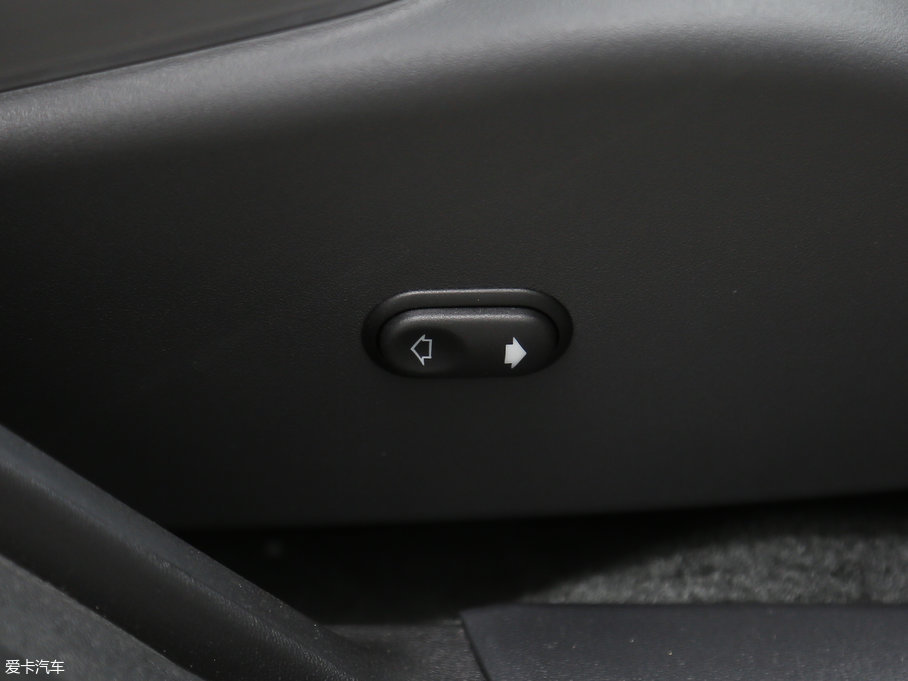 2018֠S60 L 1.5T T3 а