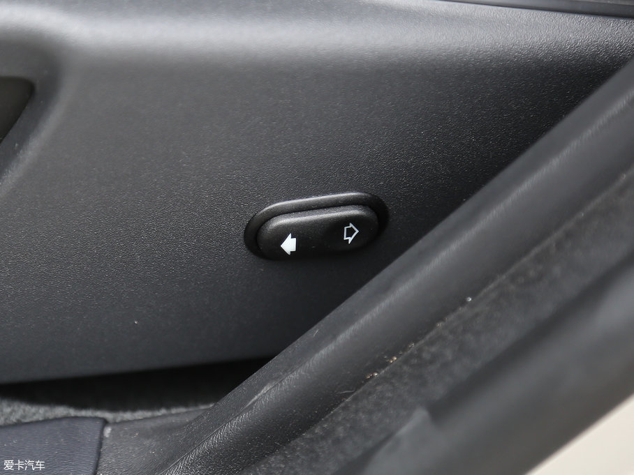 2018֠S60 L 1.5T T3 а