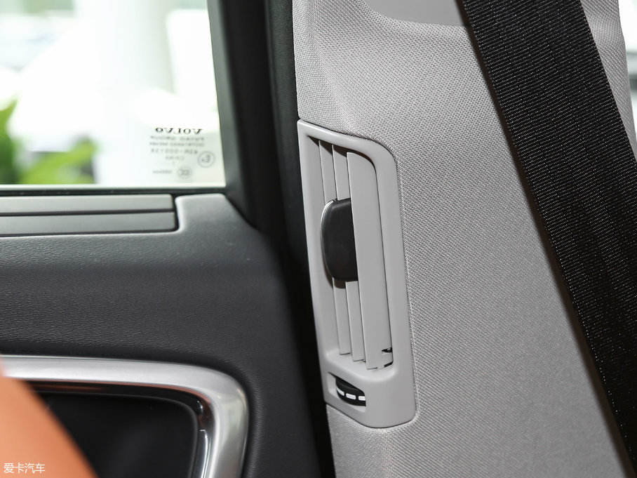 2018���֠���S60 L 2.0T T5 ���S��