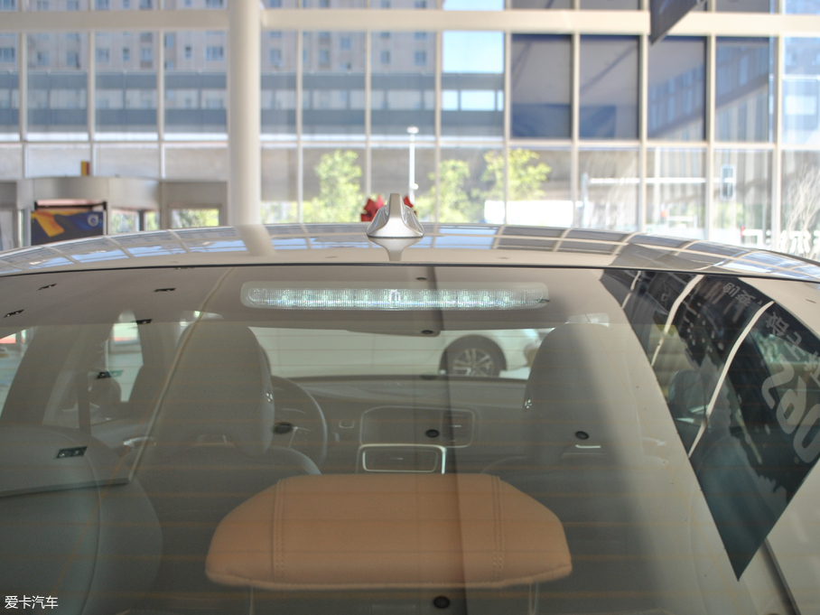 2018֠S60 L 1.5T T3 M