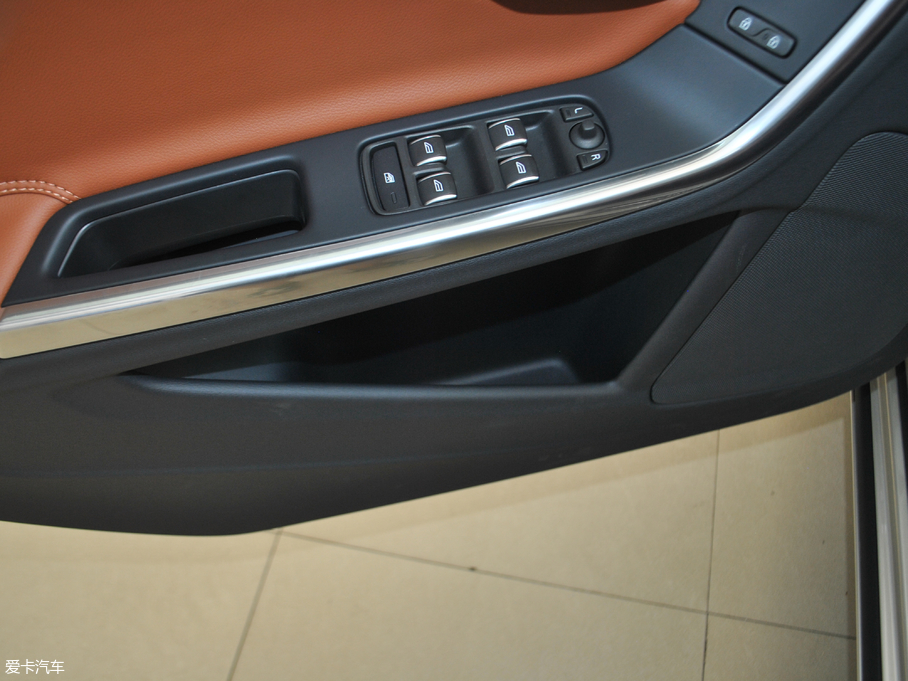 2018֠S60 L 1.5T T3 M