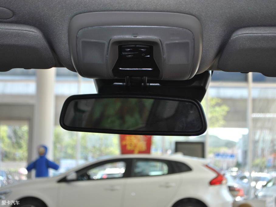 2018֠S60 L 1.5T T3 M