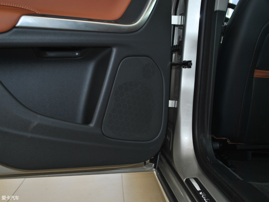 2018֠S60 L 1.5T T3 M