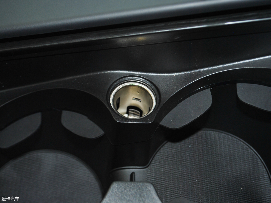 2018֠S60 L 1.5T T3 M