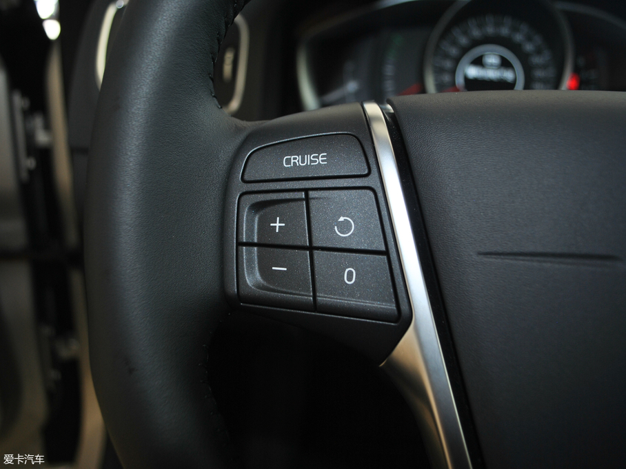 2018֠S60 L 1.5T T3 M