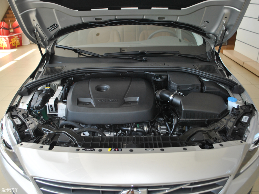 2018֠S60 L 1.5T T3 M