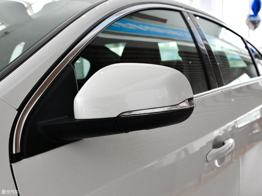 2018���֠���S60 L 2.0T T5 ���S��