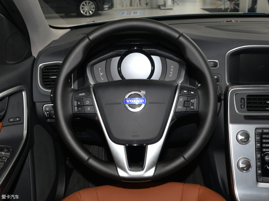 2018֠S60 L 2.0T T5 S