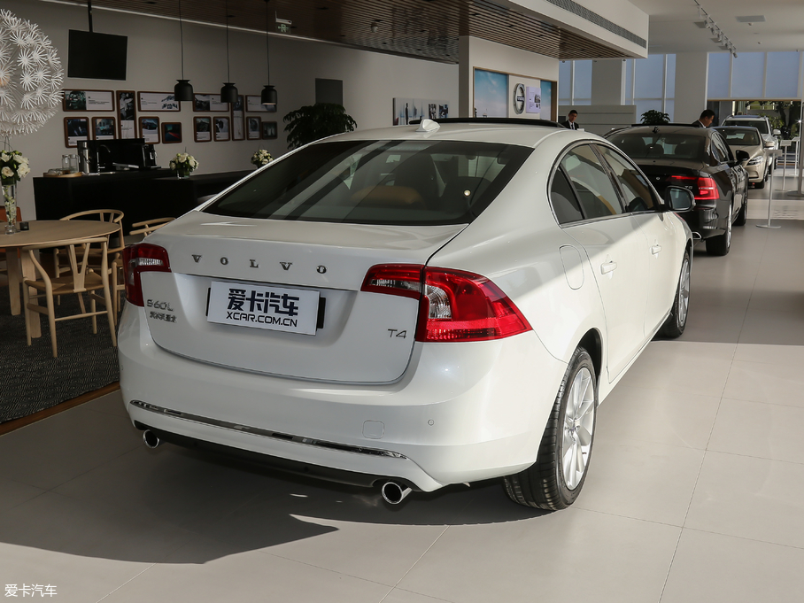 2018֠S60 L 2.0T T4 h