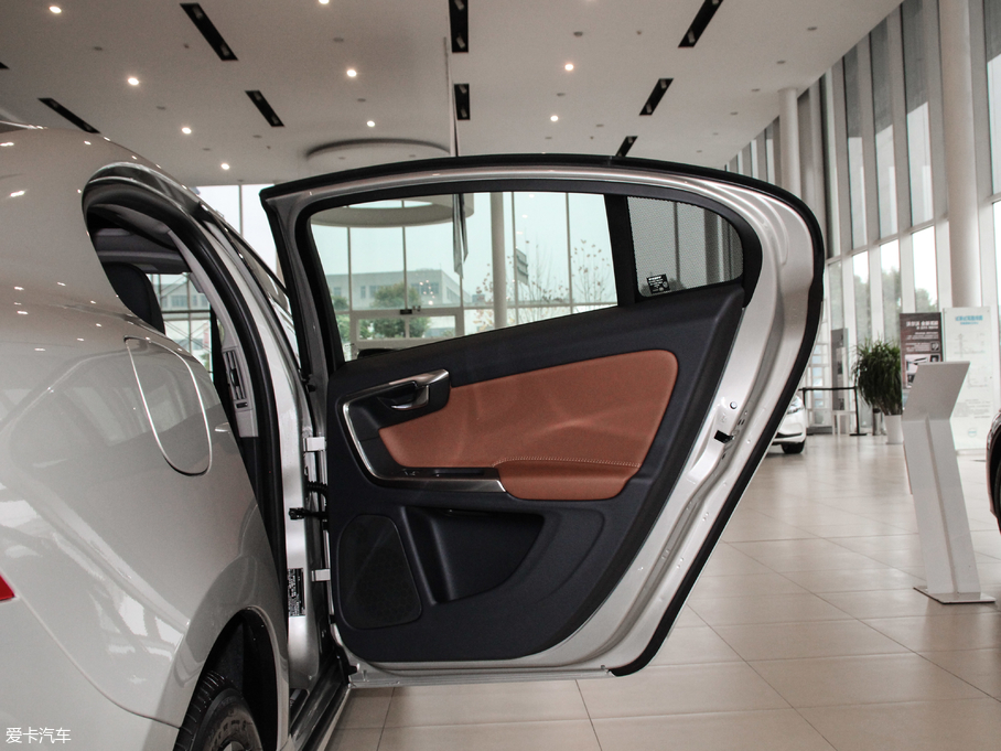 2018֠S60 L 1.5T T3 M(jn)M(jn)ȡ