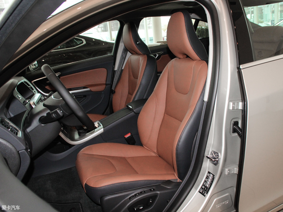 2018֠S60 L 1.5T T3 M(jn)M(jn)ȡ