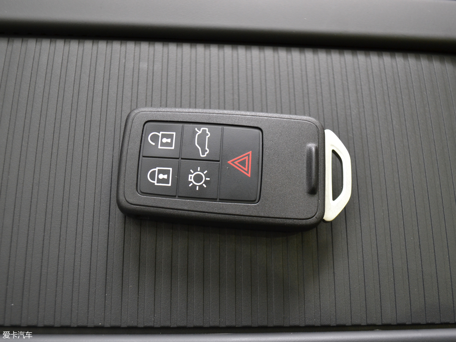 2018֠S60 L 2.0T T4 hMȡ