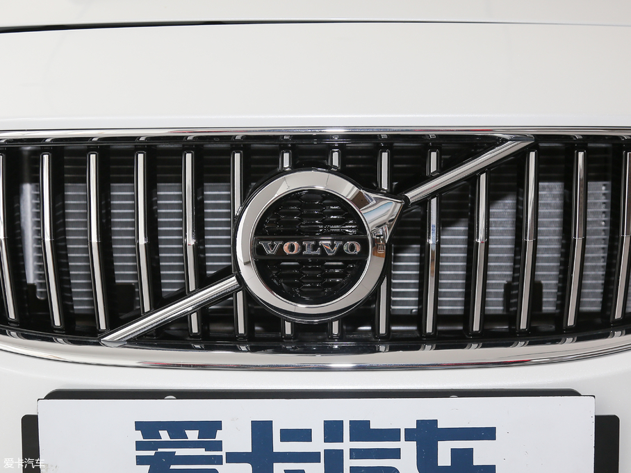 2018���֠���S60 L 1.5T T3 ���а�