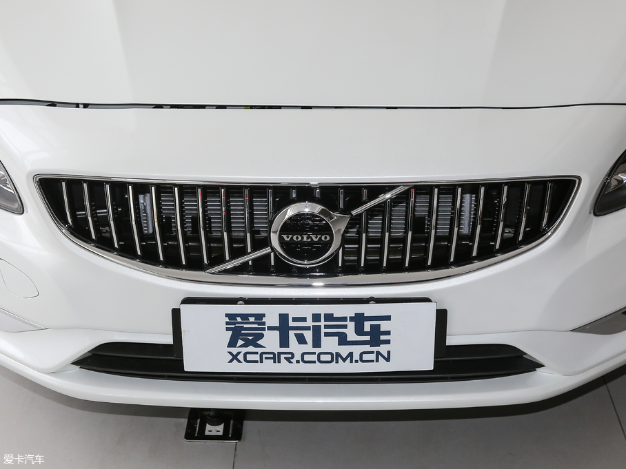 2018֠S60 L 1.5T T3 а