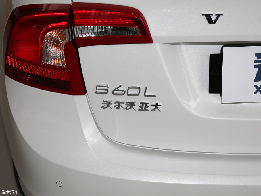 2018֠S60 L 1.5T T3 а