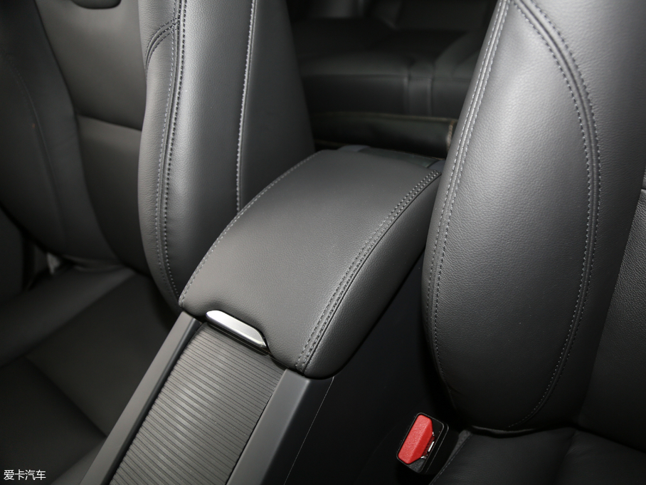 2018֠S60 L 1.5T T3 а