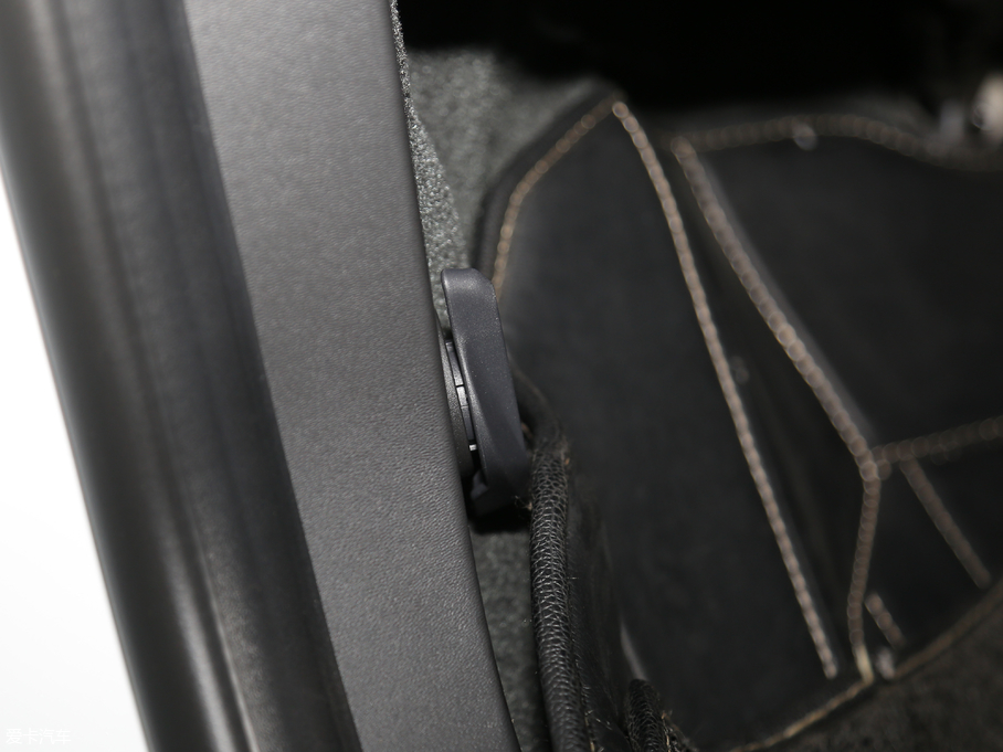 2018֠S60 L 1.5T T3 а