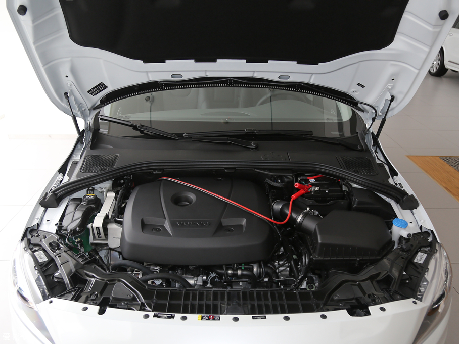 2018֠S60 L 1.5T T3 а