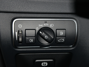 2018L 2.0T T5 S п؅^