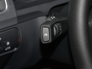 2018L 2.0T T5 S п؅^(q)