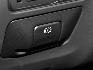 2018L 2.0T T5 S v܇(ch)Ƅ(dng)