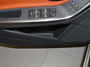 2018L 2.0T T4 hMȡ ǰTg