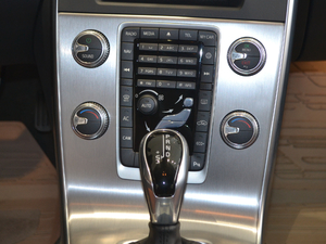 2018L 2.0T T4 hMȡ п؅^