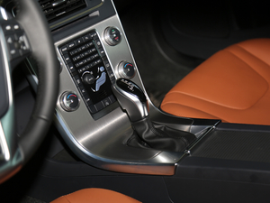 2018L 2.0T T4 h(yun)M(jn)ȡ QU