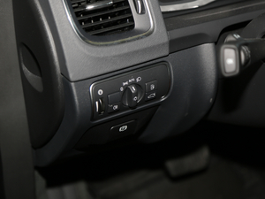 2018L 2.0T T4 h(yun)M(jn)ȡ п؅^(q)