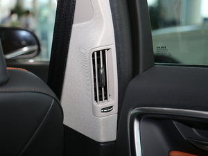 2018L 2.0T T4 h(yun)M(jn)ȡ п؅^(q)