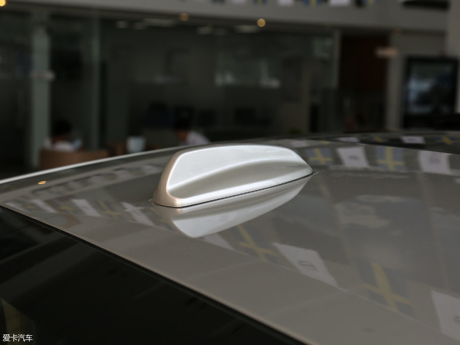 2018���֠���S90 T4 ���h��