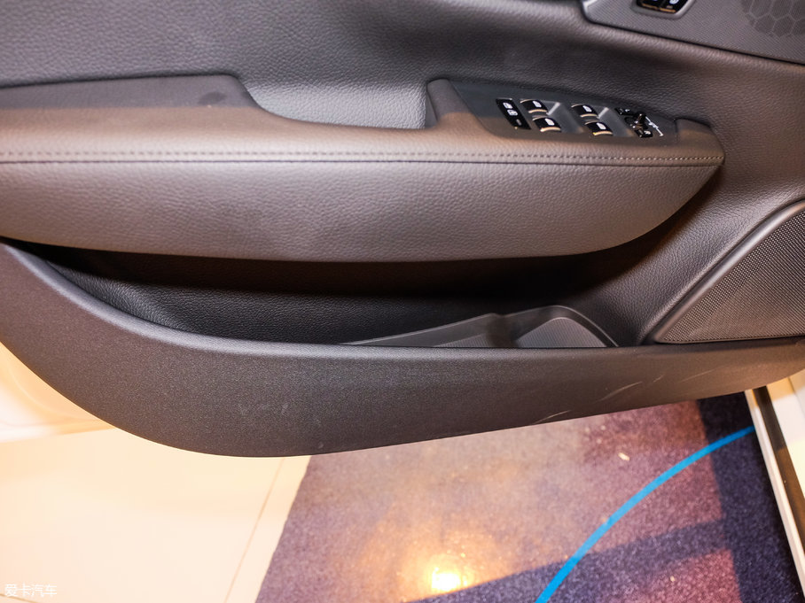 2018���֠���S90 T5 ���h��