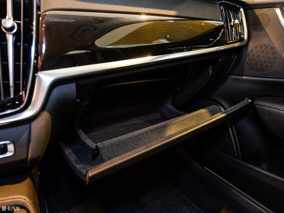 2018���֠���S90 T5 ���h��