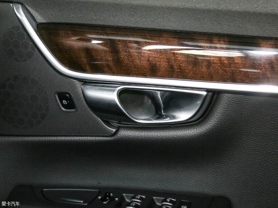 2018���֠���S90 T5 ���h��