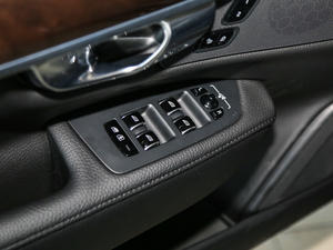 2018T4 h(yun) {܇ƅ^(q)	