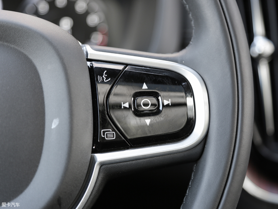 2018���֠���XC60 T5 ������h��