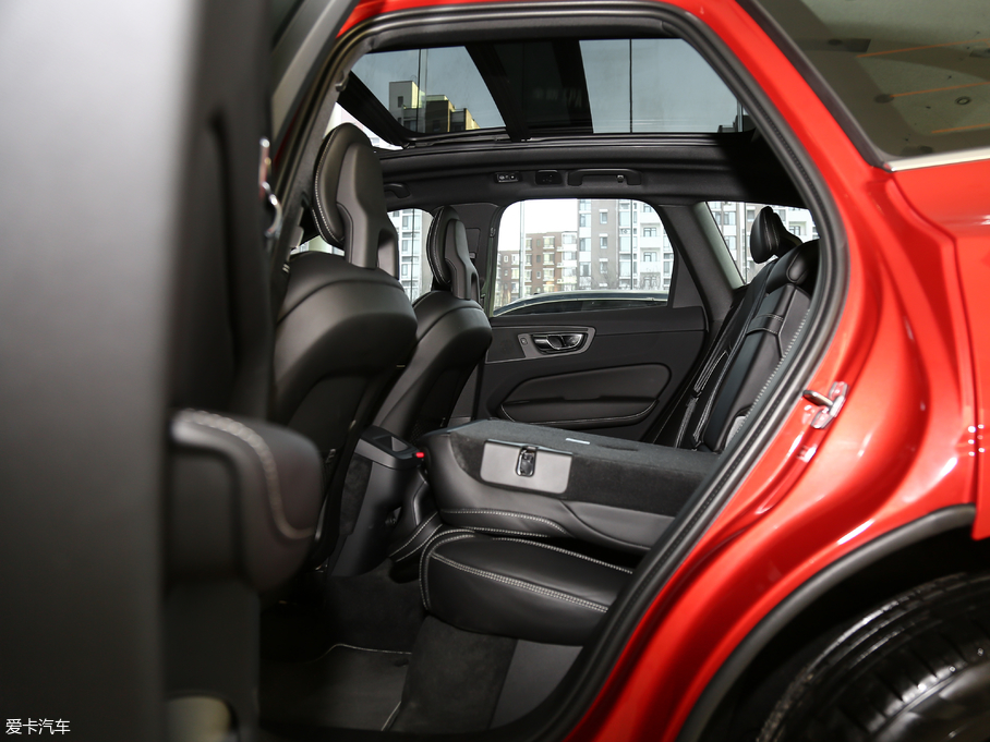 2018֠XC60 T5 (q)h(yun)\Ӱ