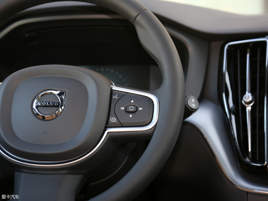 2018֠XC60 T5 ݰ