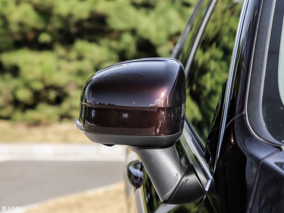 2018֠XC60 T5 (q)źA